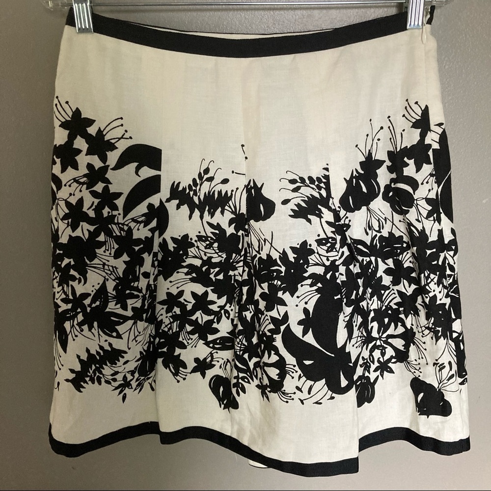 NWT Loft Black and White Linen Skirt